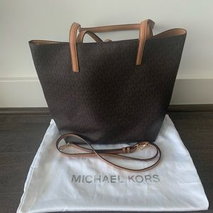 Michael Kors Tote